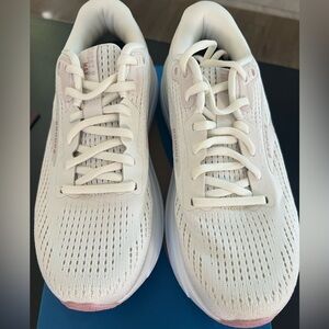 Brooks Women's Ghost Max 2 Athletic Shoes